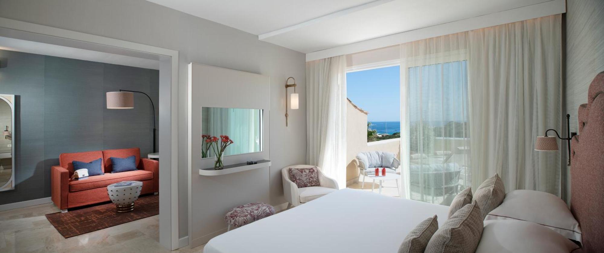 Luxury Suite,1555639702:JPEG