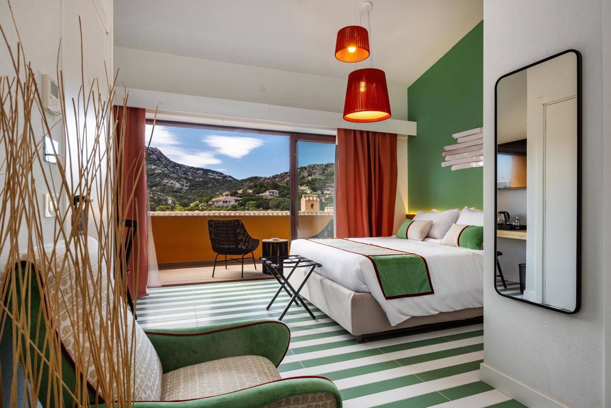 Habitación Doble con balcón y vistas al mar