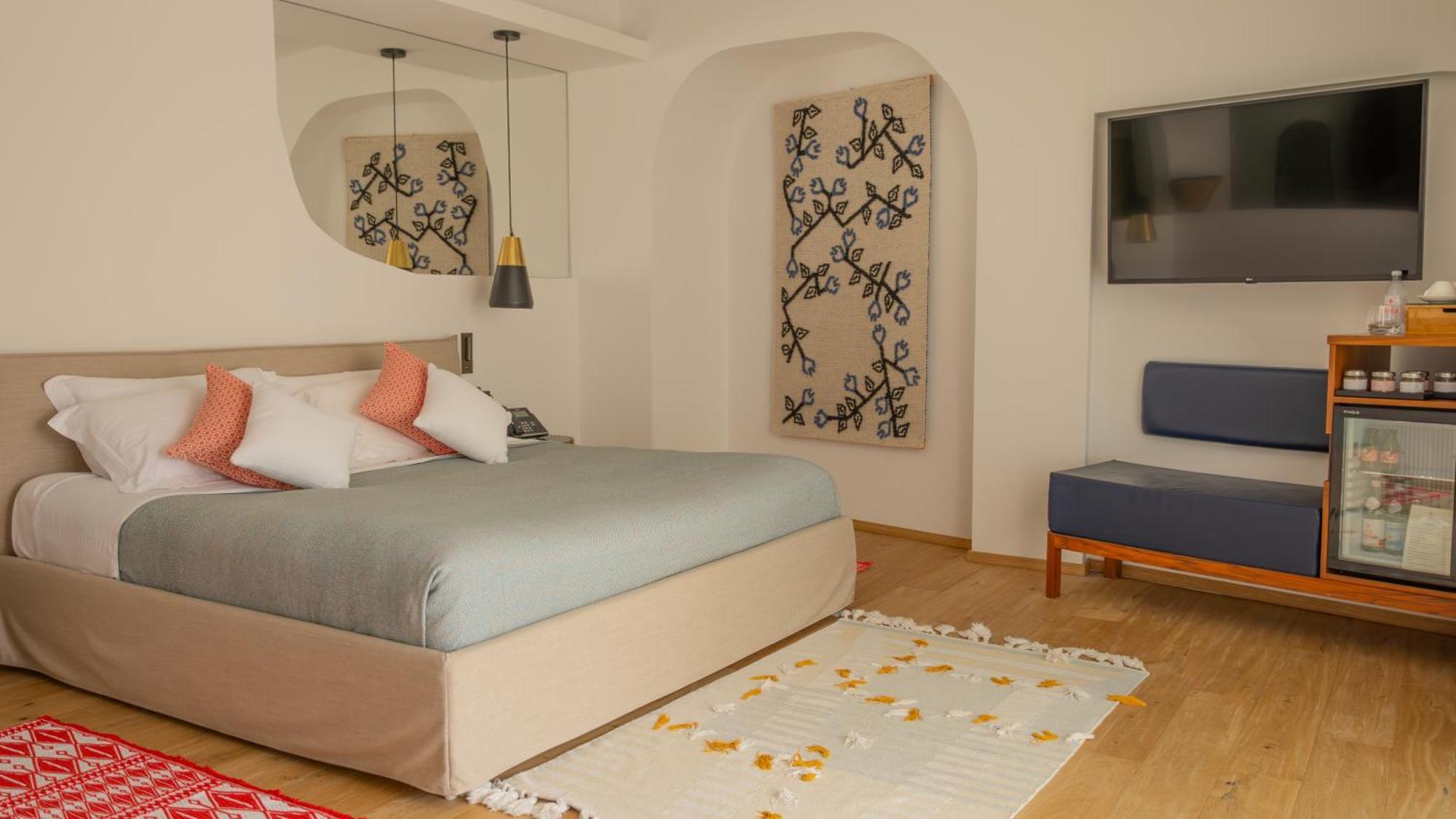 Deluxe Junior Suite
